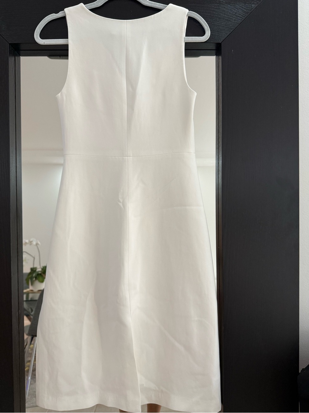 Alexis White Sleeveless V-Neck Midi Dress with Black Buttons - Picture 7 of 8
